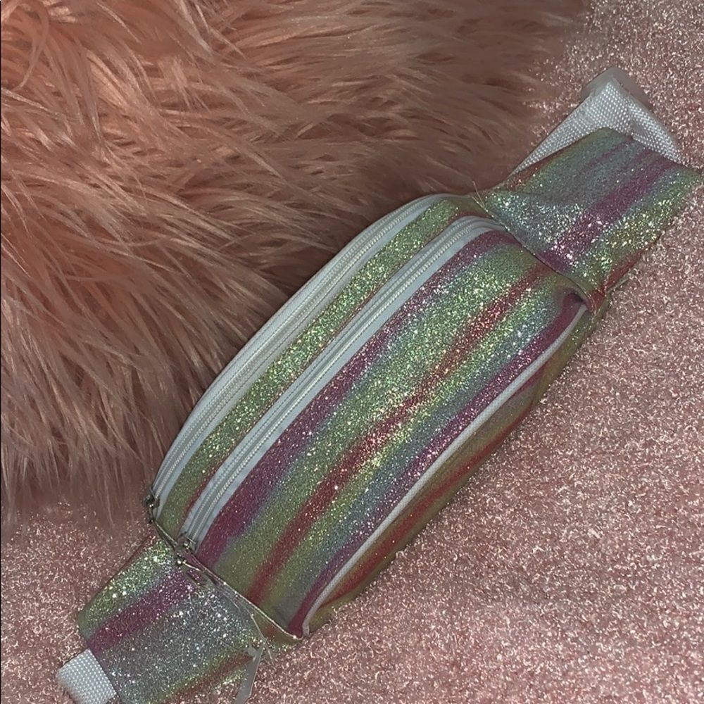🌈 🌈🌈🌈Glitter Stripe Fanny🌈🌈🌈